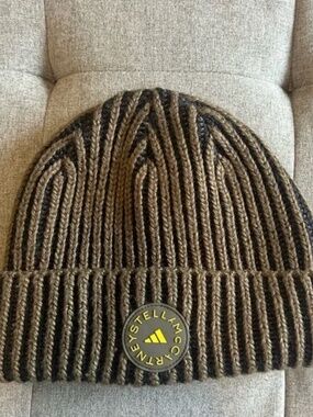 Adidas by Stella McCartney Two-Tone Brown and Black Ribbed Beanie